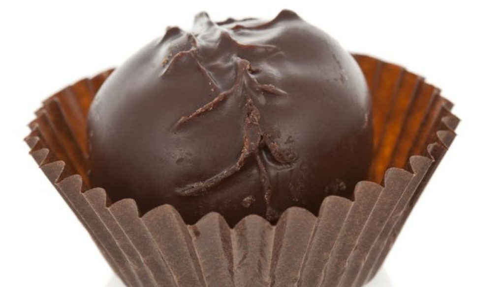 como-hacer-bombones-caseros-con-ninos-una-deliciosa-actividad-familiar